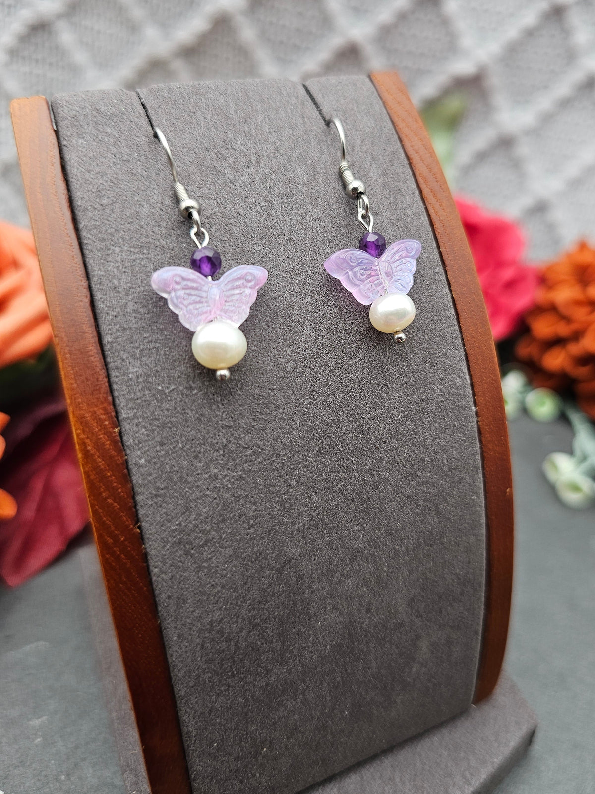 Ohrringe Schmetterling Lila | Süßwasserzuchtperle & Amethyst | Edelstahl