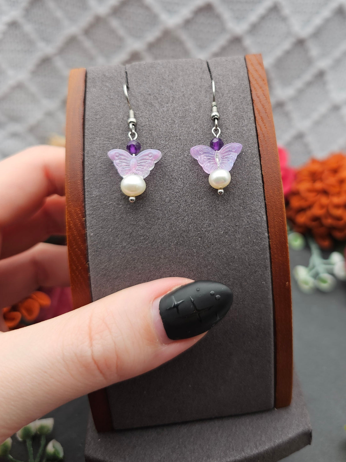 Ohrringe Schmetterling Lila | Süßwasserzuchtperle & Amethyst | Edelstahl