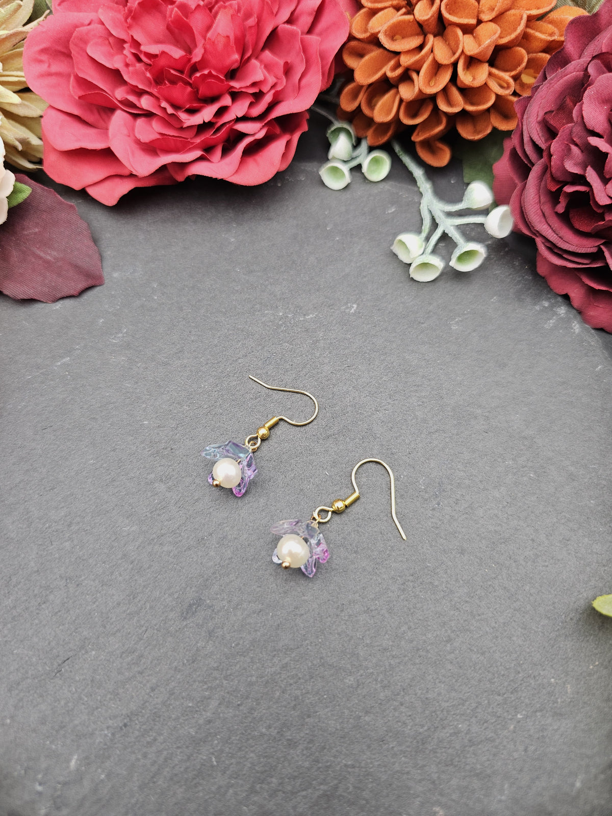 Ohrringe Floral Blau-Lila | Süßwasserzuchtperle | Edelstahl vergoldet