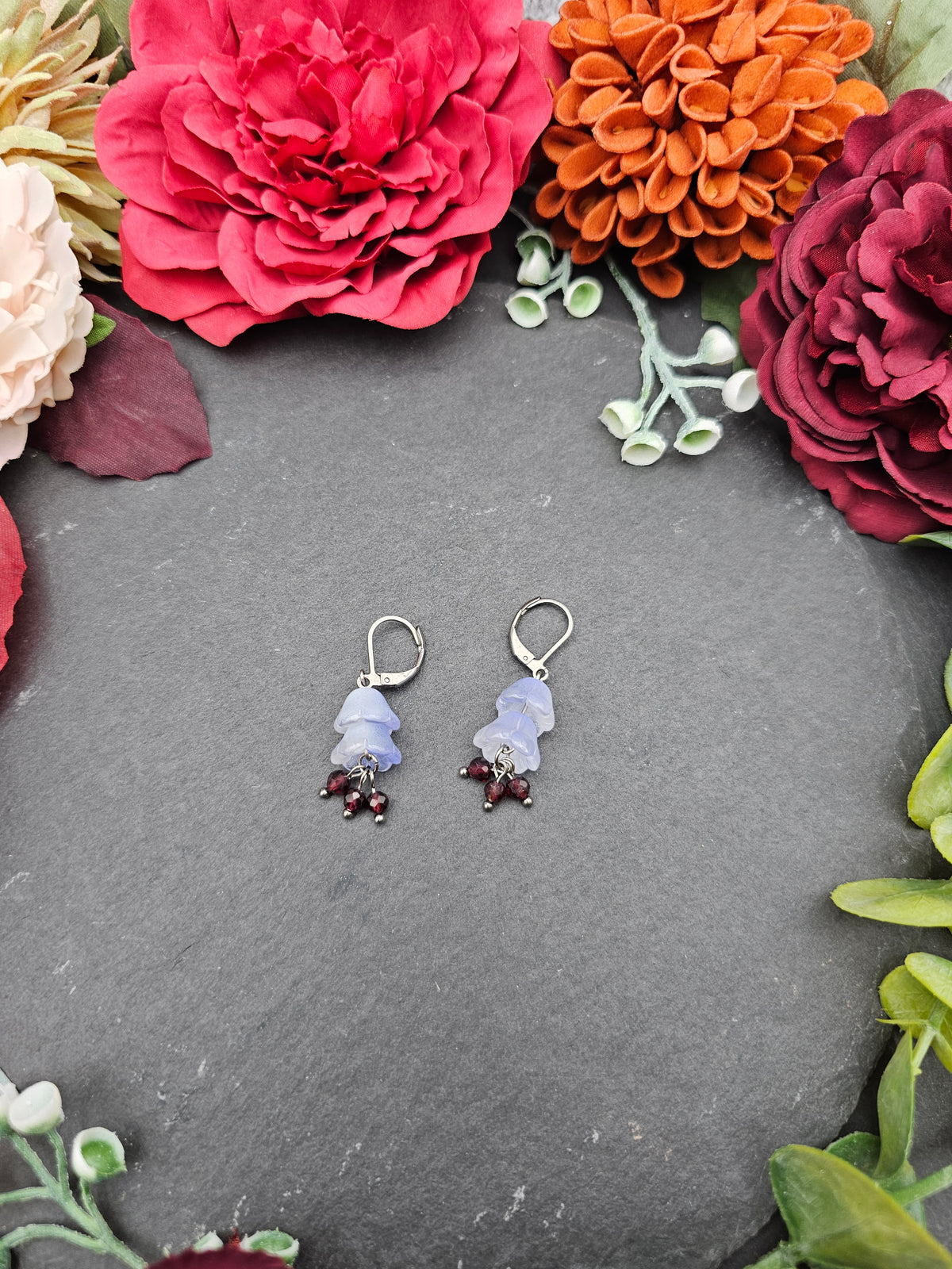 Ohrringe Floral Blau | Granat | Edelstahl