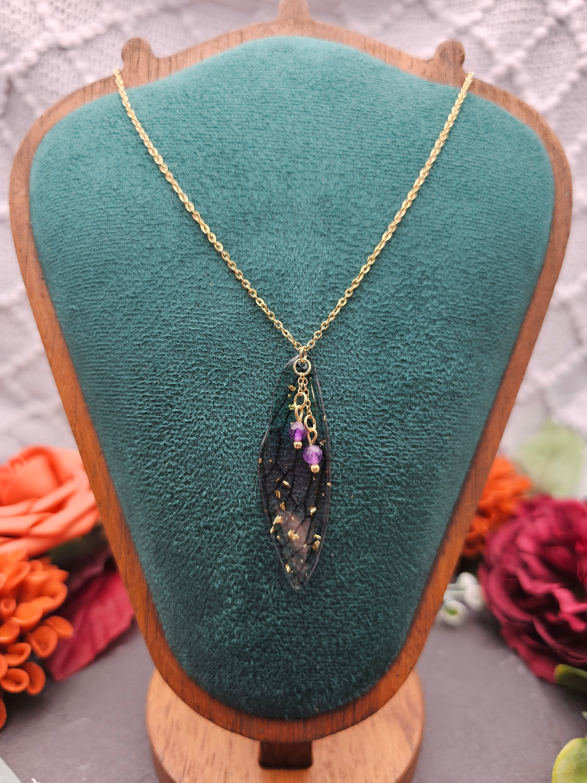 Halskette Flügel Blau-Lila | Amethyst | Edelstahl vergoldet