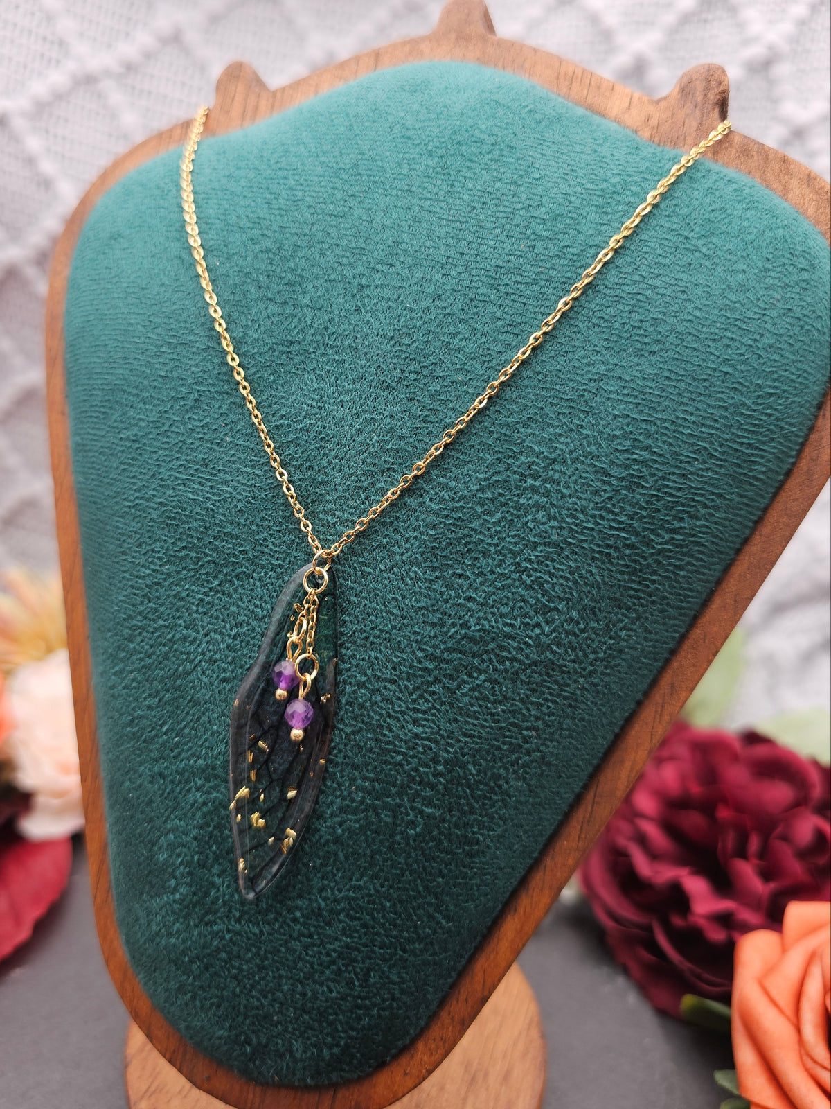 Halskette Flügel Blau-Lila | Amethyst | Edelstahl vergoldet