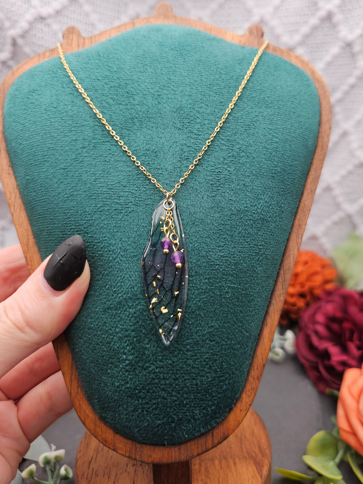 Halskette Flügel Blau-Lila | Amethyst | Edelstahl vergoldet