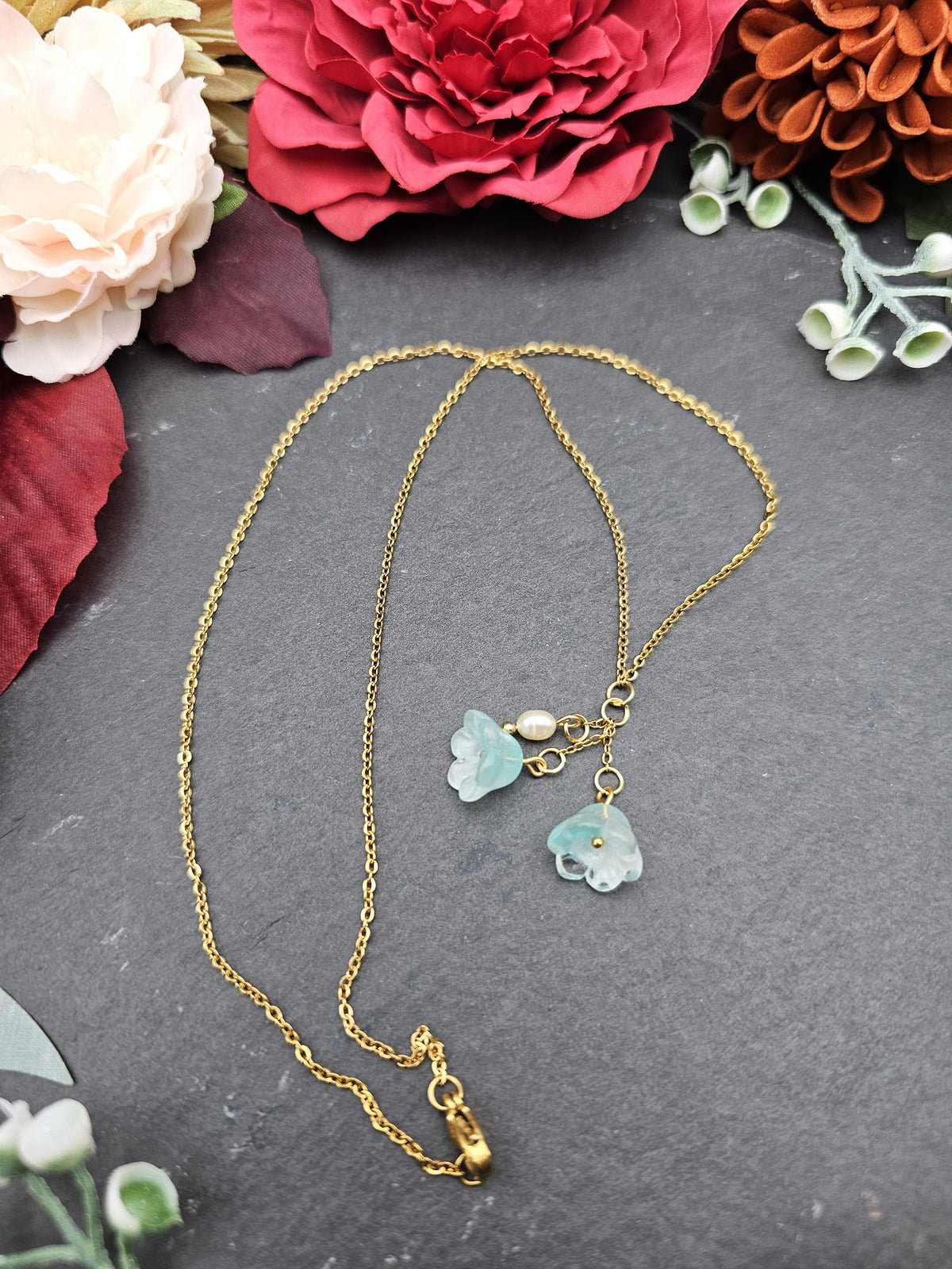 Halskette Floral Mint | Süßwasserzuchtperle | Edelstahl vergoldet