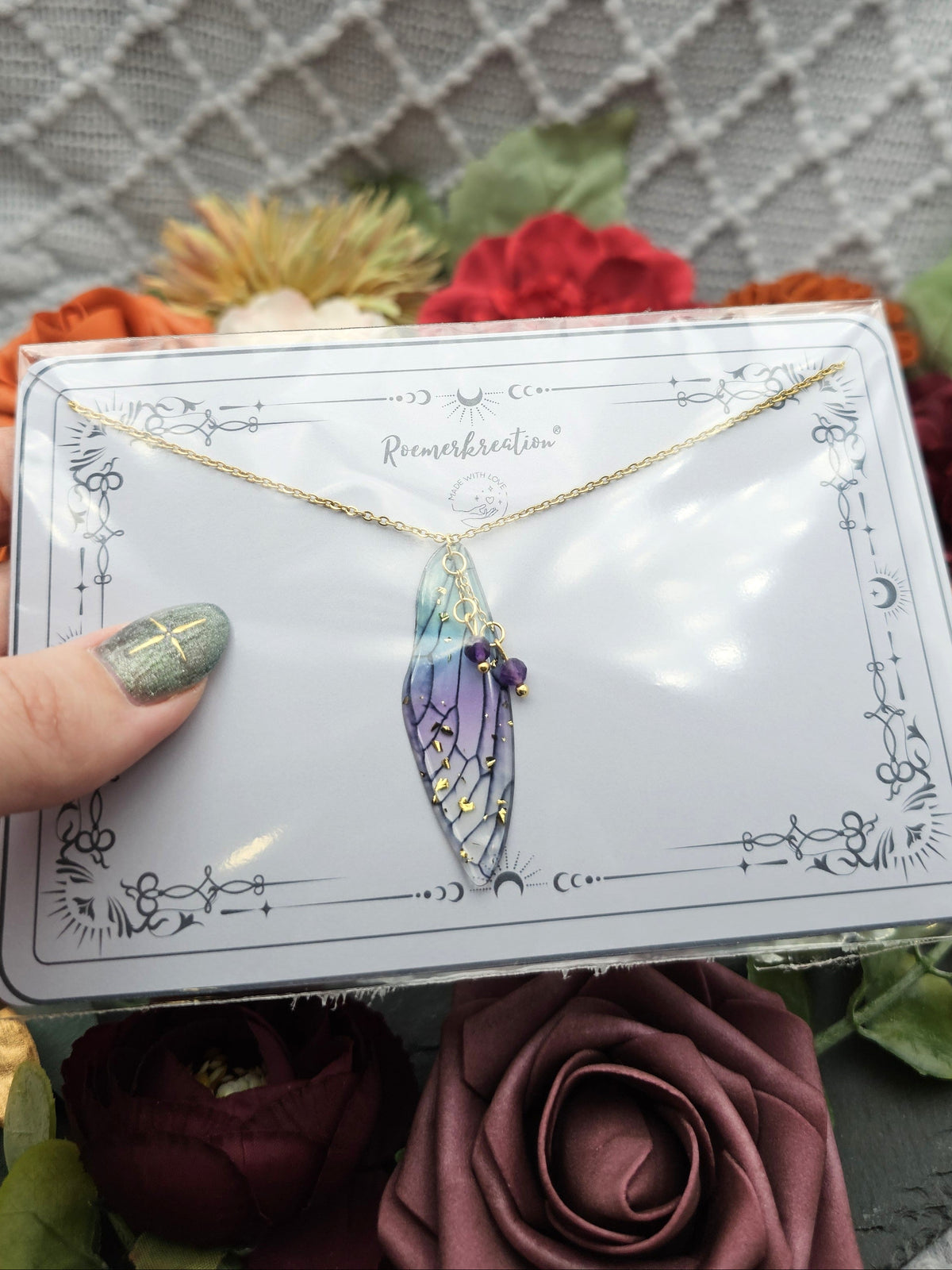 Halskette Flügel Blau-Lila | Amethyst | Edelstahl vergoldet