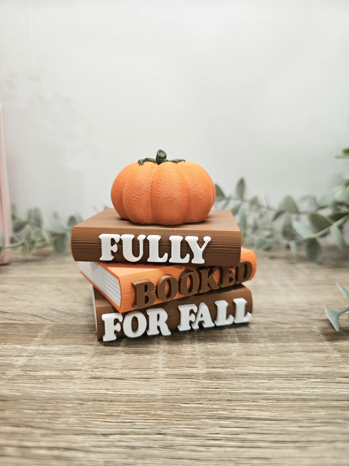 Regaldeko Buchstapel "Fully Booked for Fall" Farbauswahl | 3D Druck