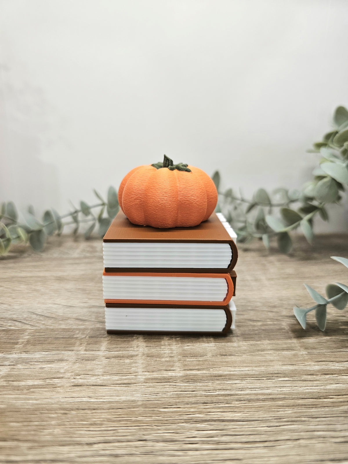 Regaldeko Buchstapel "Fully Booked for Fall" Farbauswahl | 3D Druck