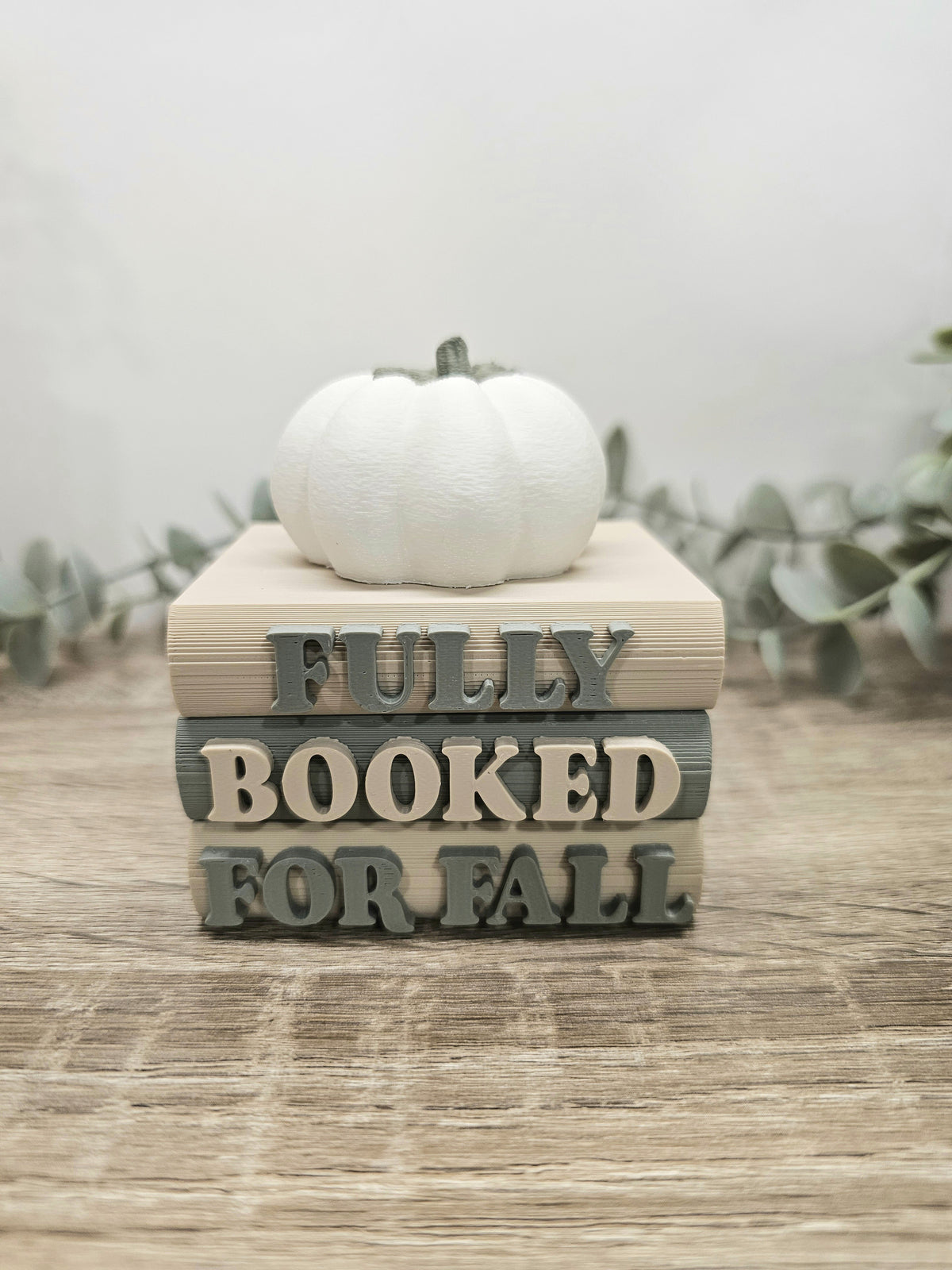 Regaldeko Buchstapel "Fully Booked for Fall" Farbauswahl | 3D Druck