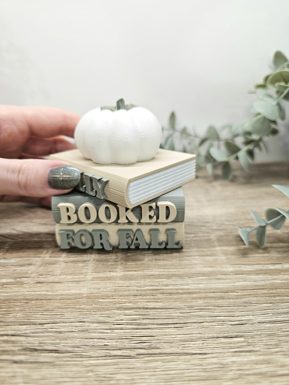 Regaldeko Buchstapel "Fully Booked for Fall" Farbauswahl | 3D Druck