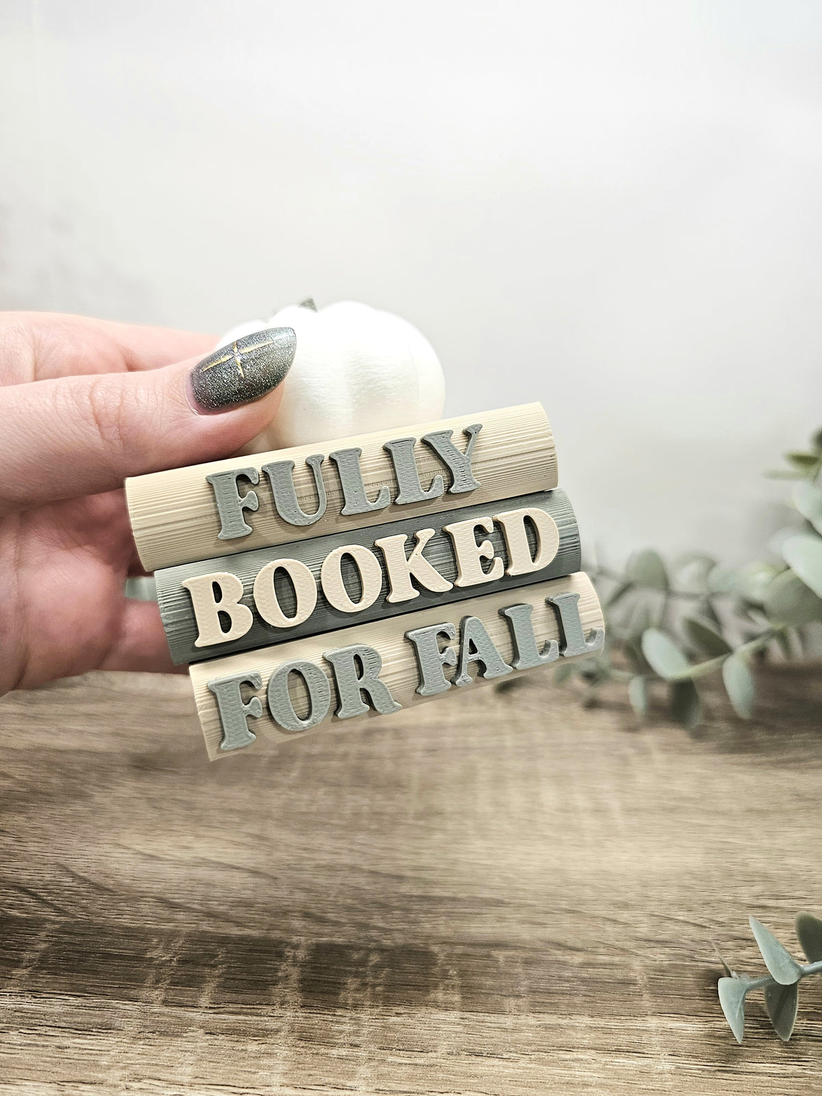 Regaldeko Buchstapel "Fully Booked for Fall" Farbauswahl | 3D Druck