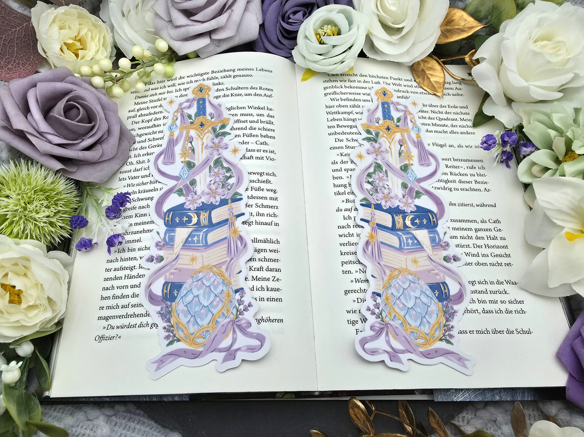 Lesezeichen Fantasy Bookstack | Die Cut Bookmark