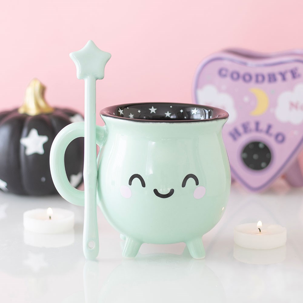Tasse "Cauldron" mit Zauberstab Löffel Keramik Mint