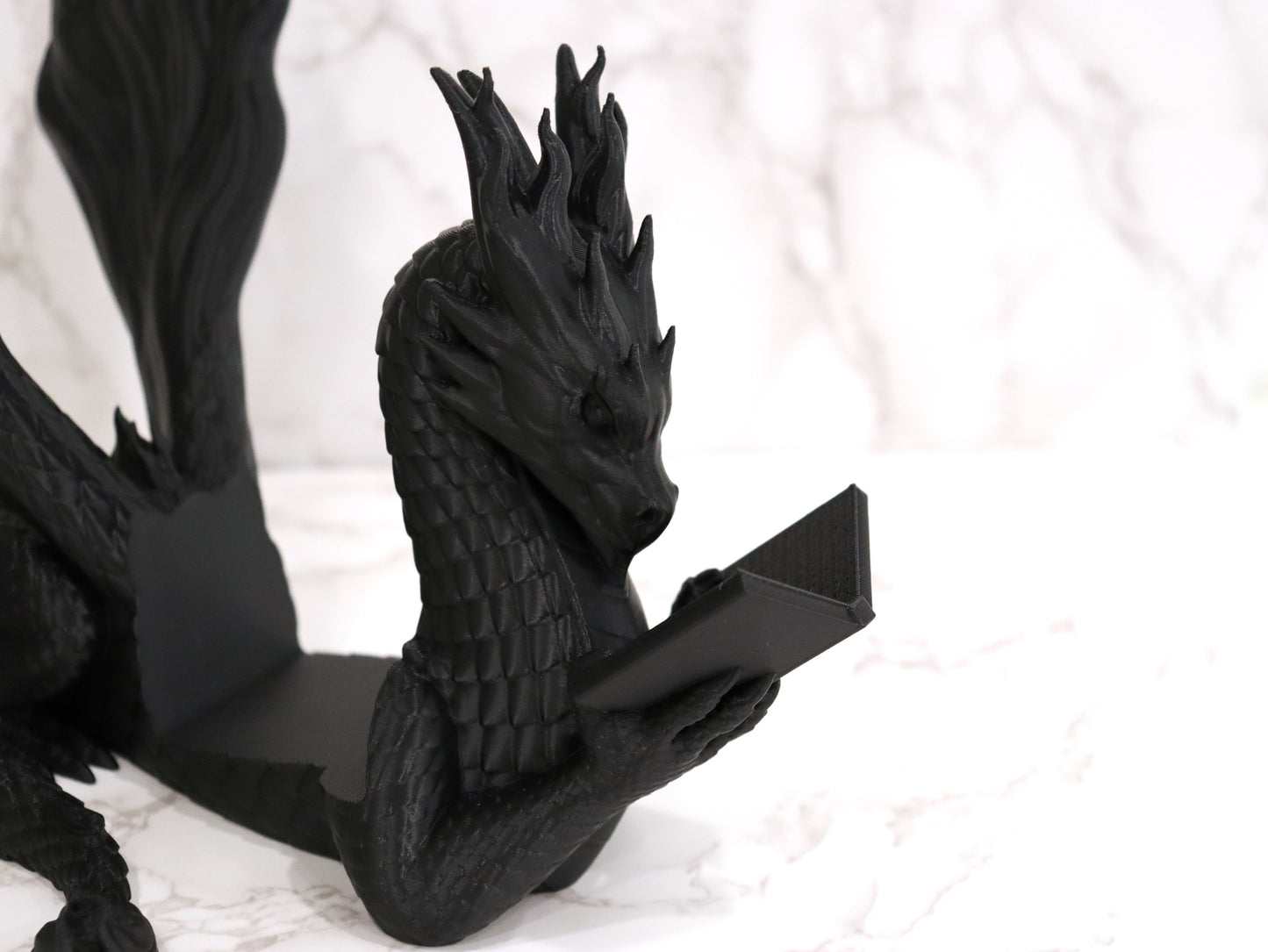 Accountant Reading Fire Dragon Black | various sizes | 3D print | Stand Books E-reader Tablet