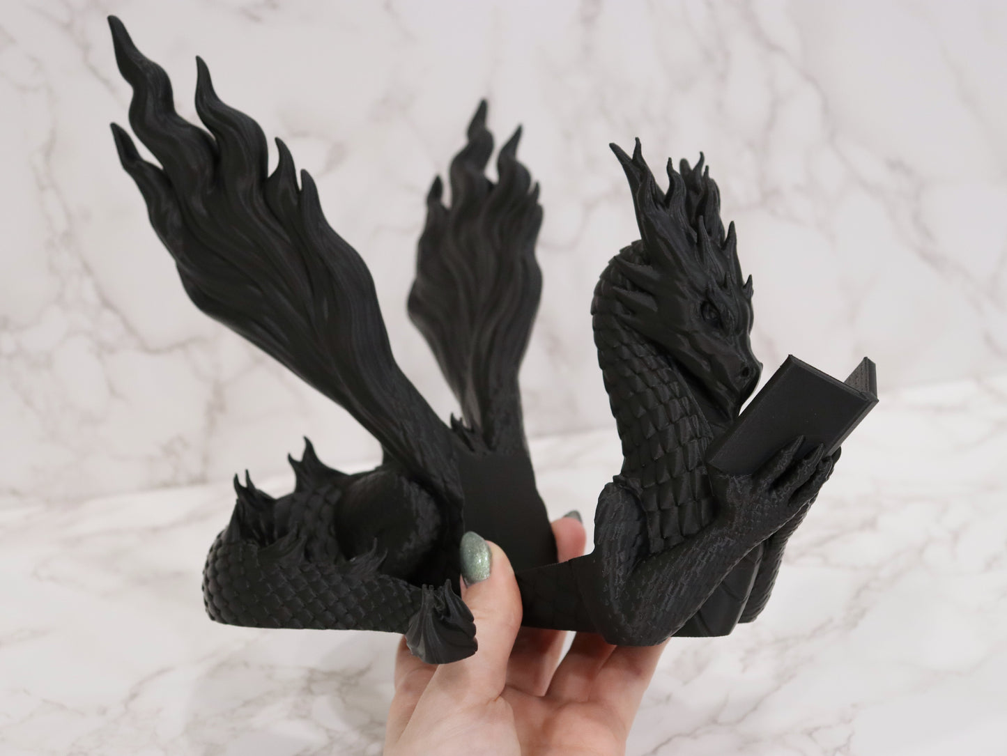 Accountant Reading Fire Dragon Black | various sizes | 3D print | Stand Books E-reader Tablet