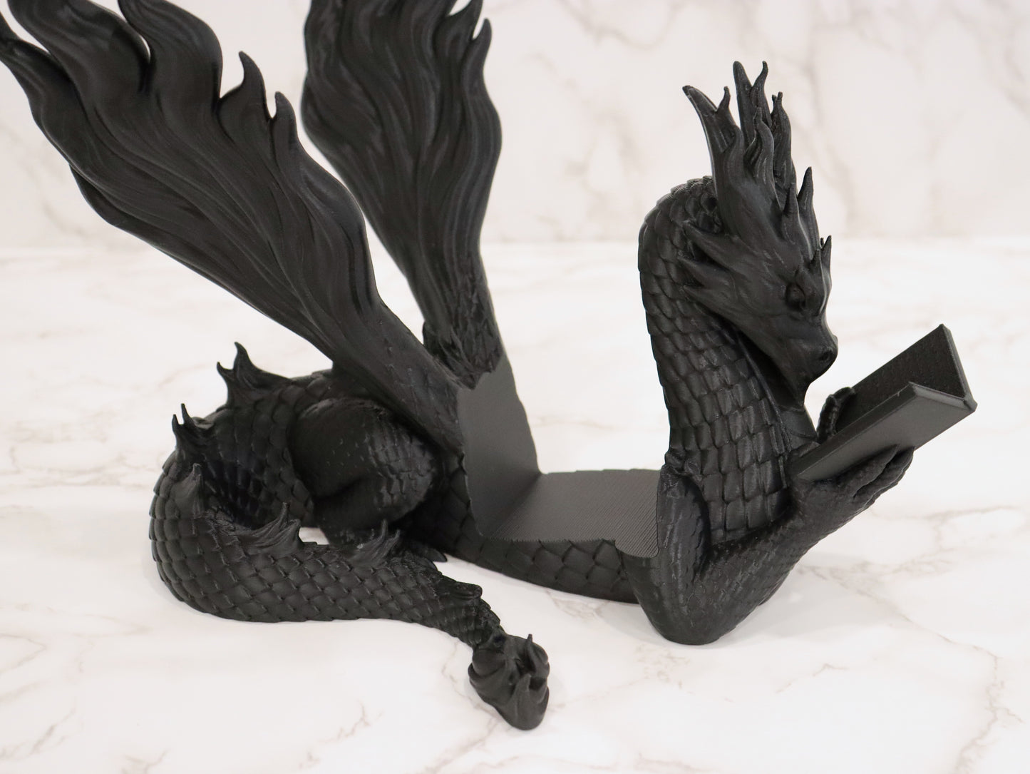 Accountant Reading Fire Dragon Black | various sizes | 3D print | Stand Books E-reader Tablet
