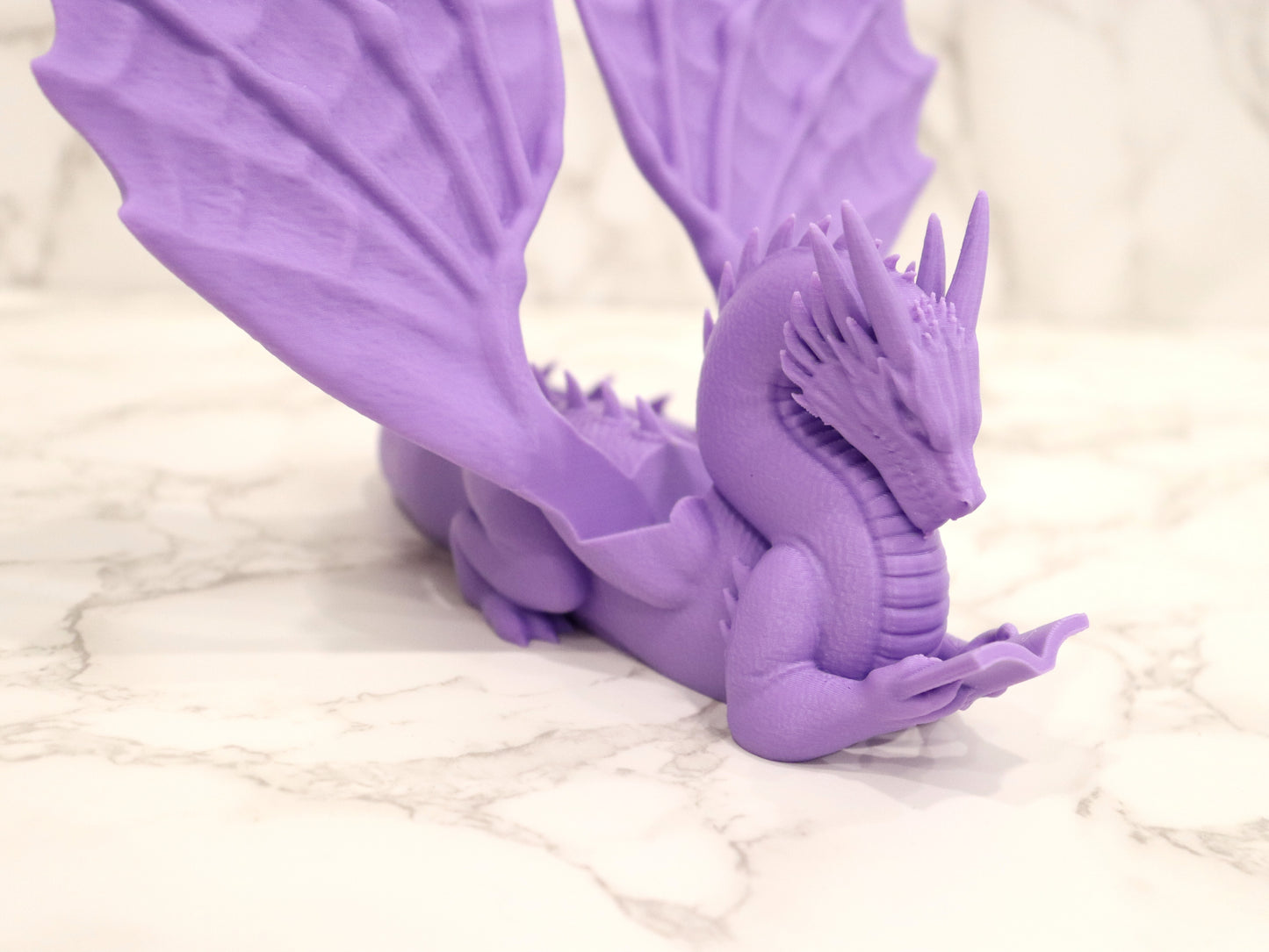 Buchhalter lesender Drache Farbauswahl Candy Colors | verschiedene Größen | 3D Druck | Aufsteller Bücher E-Reader Tablet