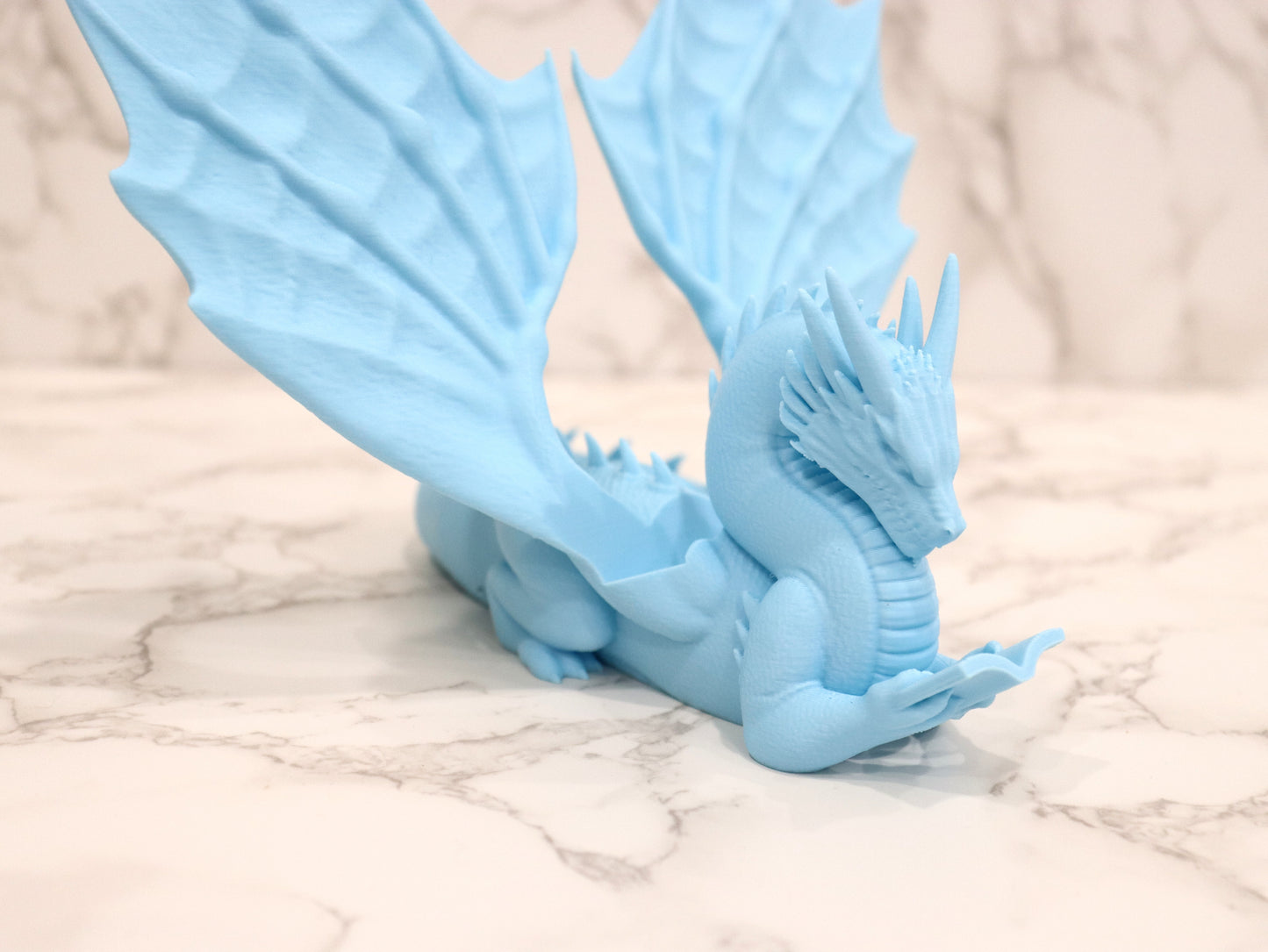 Buchhalter lesender Drache Farbauswahl Candy Colors | verschiedene Größen | 3D Druck | Aufsteller Bücher E-Reader Tablet