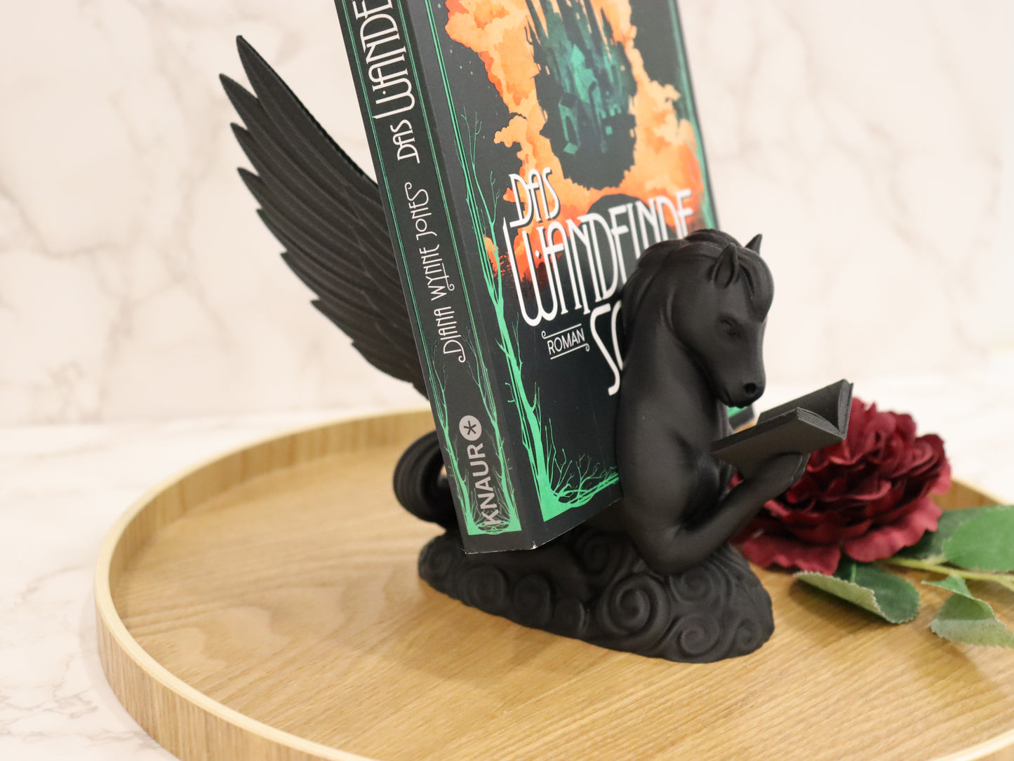 Buchhalter lesender Pegasus Farbwahl | 3D Druck | Aufsteller Taschenbücher E-Reader Tablet