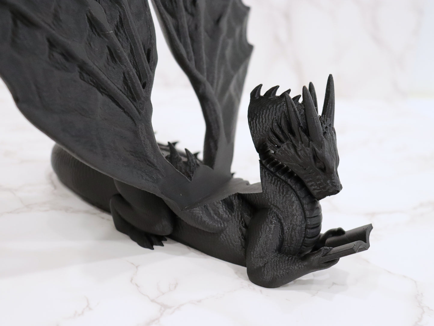 Accountant Reading Dragon Black | various sizes | 3D print | Stand Books E-reader Tablet