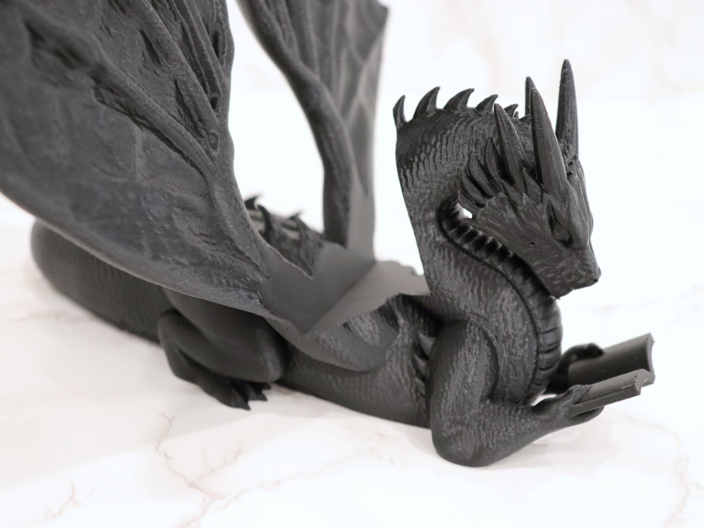 Accountant Reading Dragon Black | various sizes | 3D print | Stand Books E-reader Tablet