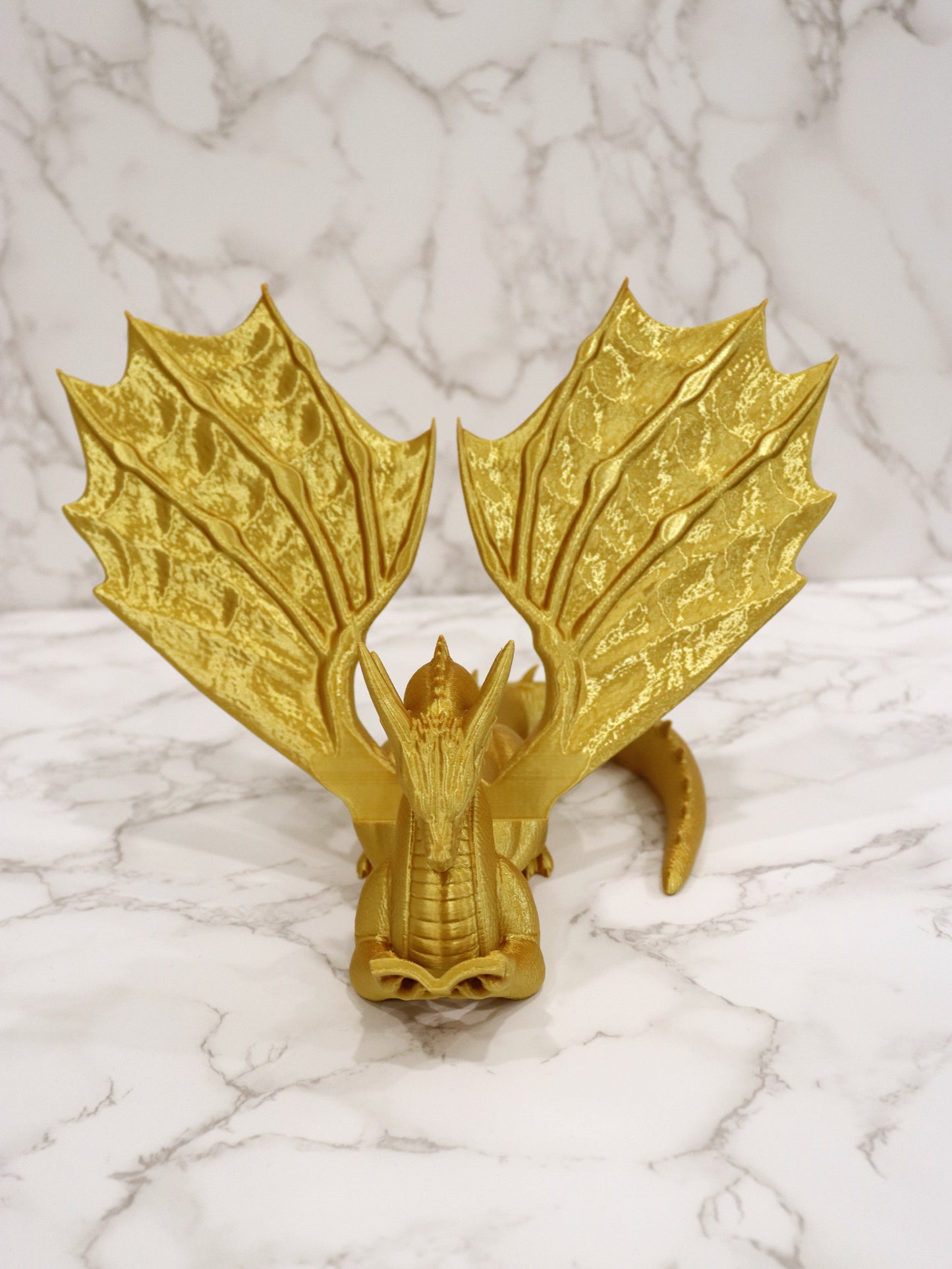 Accountant Reading Dragon glossy gold | various sizes | 3D Print | Stand for Books E-Readers Tablets