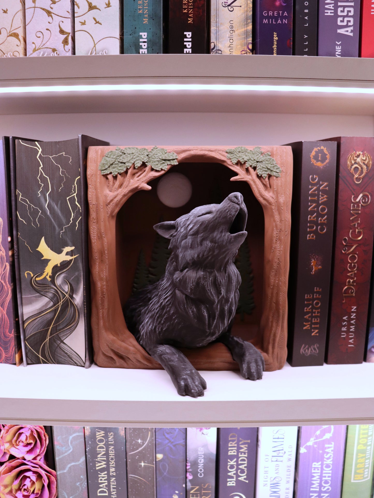 Book Nook Wolf Braun/Schwarz/Silber | 3D Druck | Buchstütze | Dekoration Bücherregal
