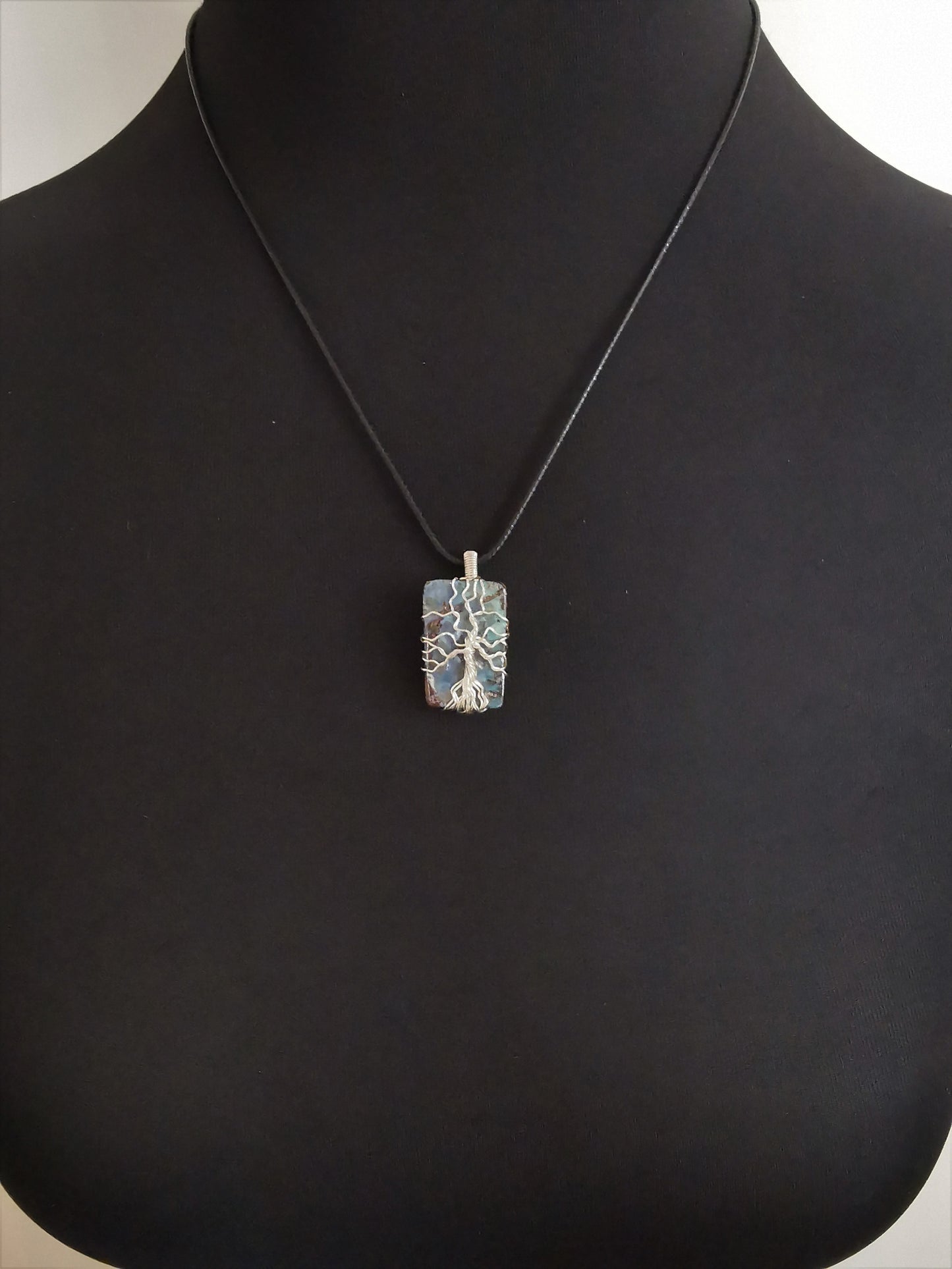 Boulder Opal Lebensbaum Anhänger | Baum des Lebens | Yggdrasil | 925er Silber | Handmade | wire wrap pendant | Einzelstück