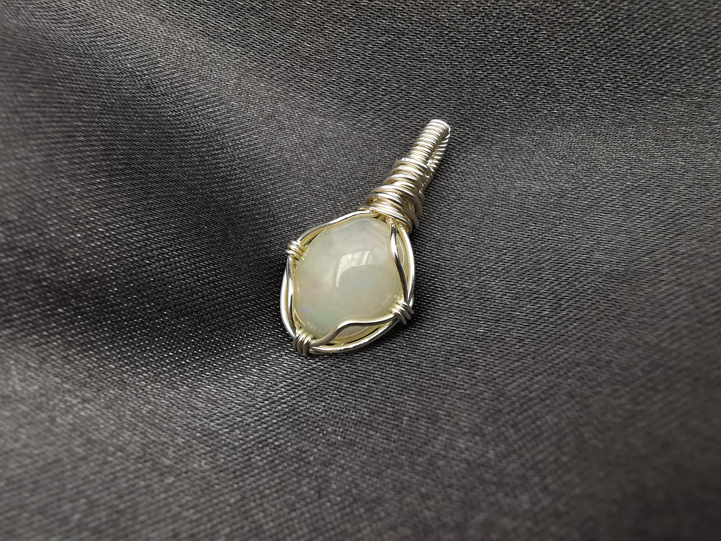 Opal Anhänger | 925er Silber | Unikat | Handmade Schmuck | Edelstein Anhänger | wire wrapped